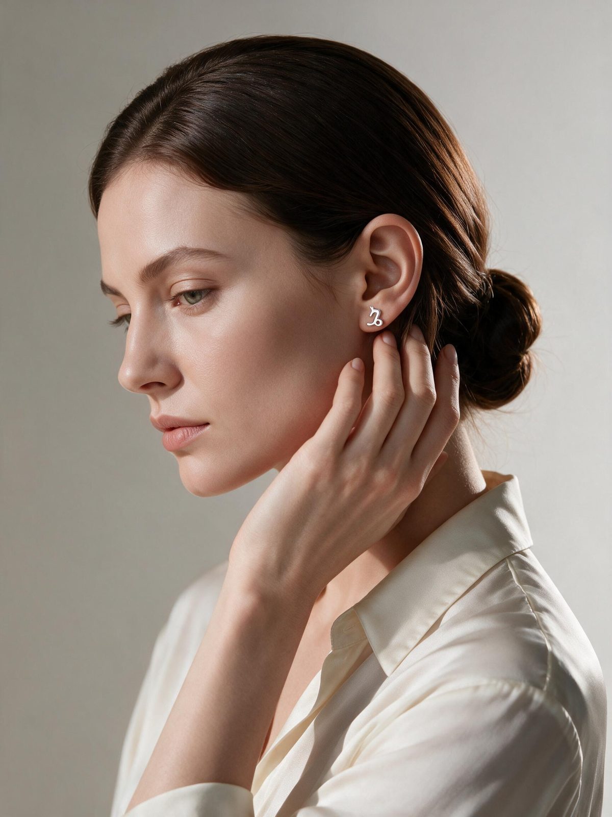 Mini Deer Line Studs 5
